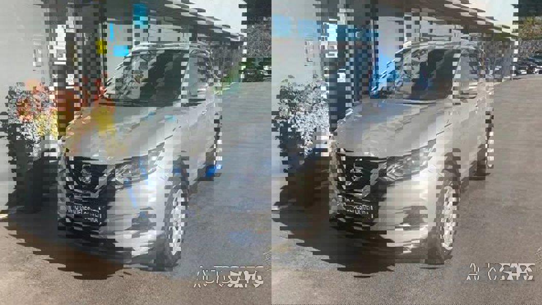 Nissan Qashqai 1.5 dCi Acenta C/Barras de Tejadilho de 2021