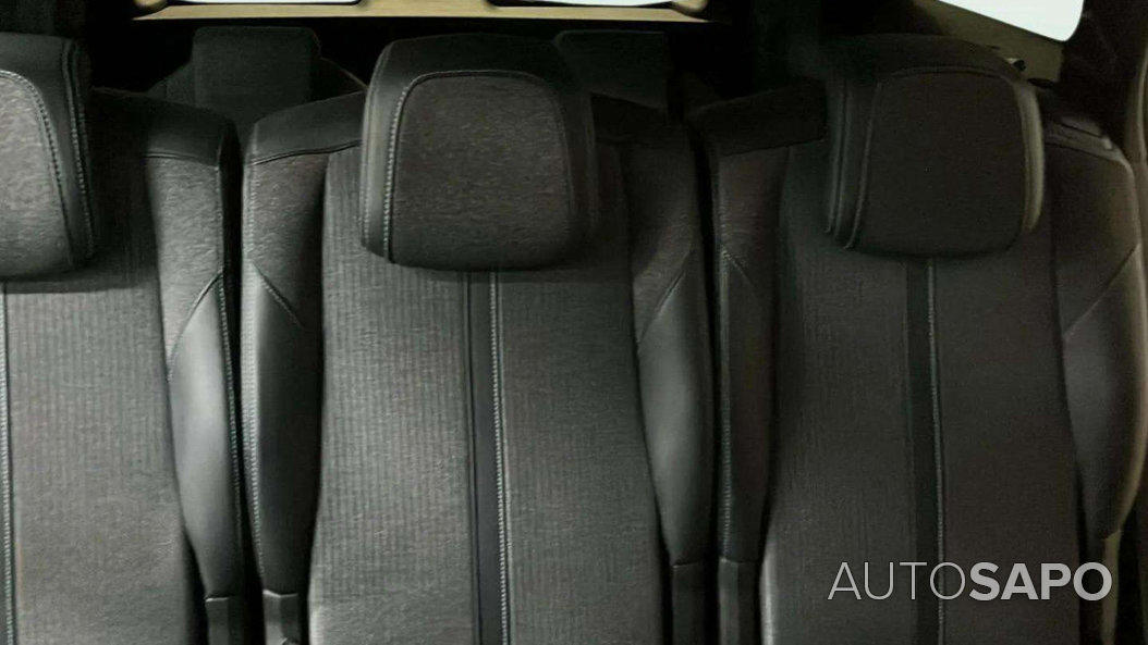 Peugeot 5008 de 2021