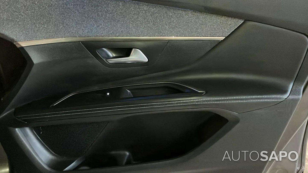 Peugeot 5008 de 2021