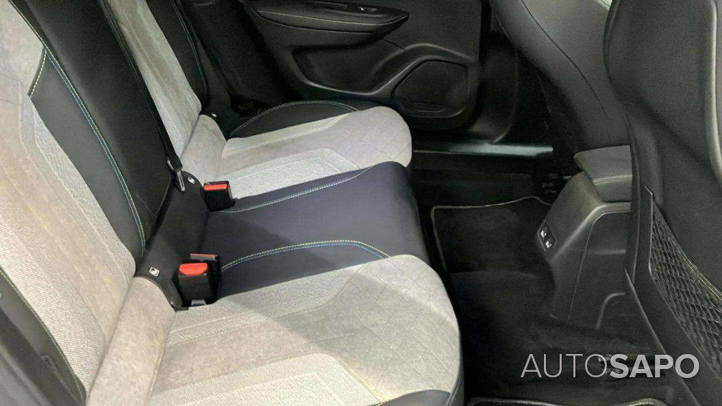 Peugeot e-2008 de 2020