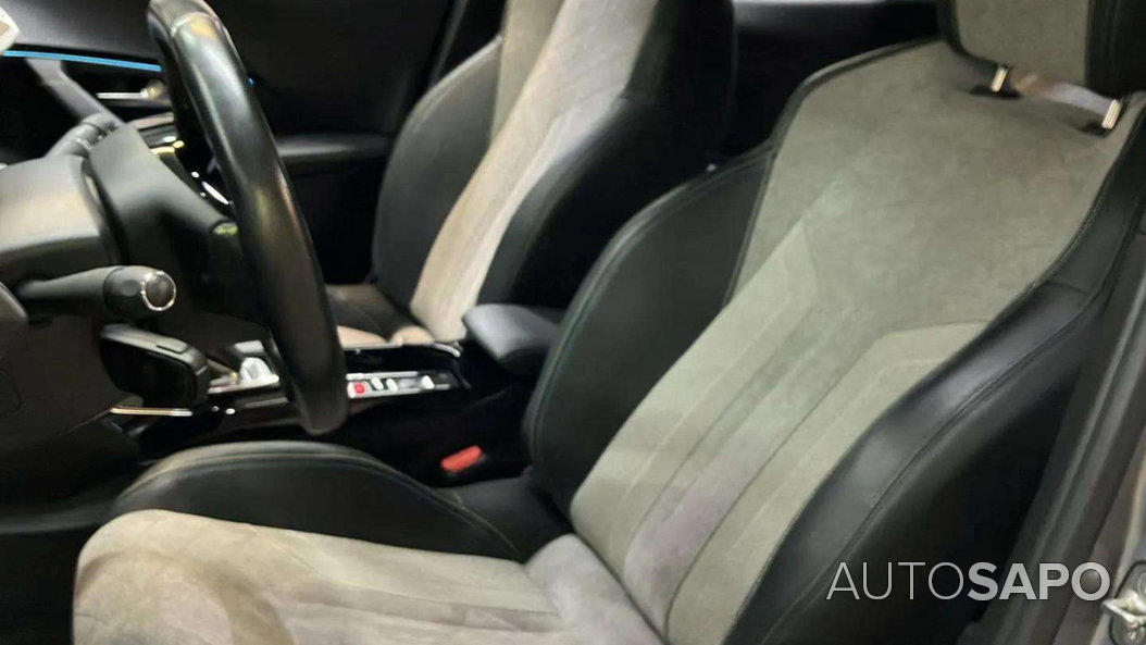 Peugeot e-2008 de 2020