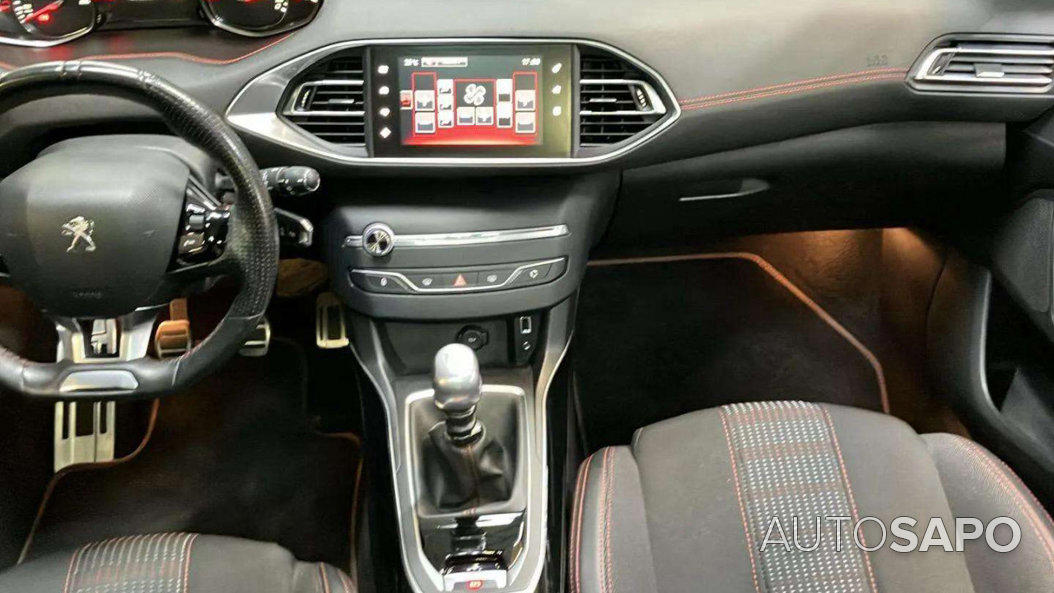 Peugeot 308 de 2016