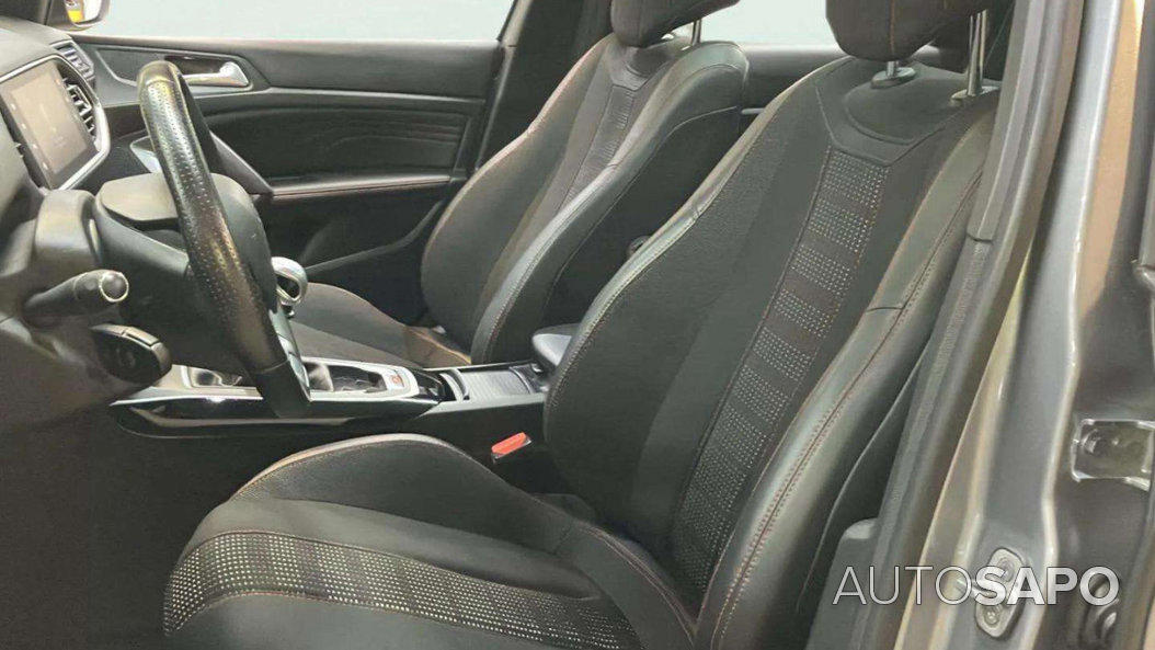 Peugeot 308 de 2016