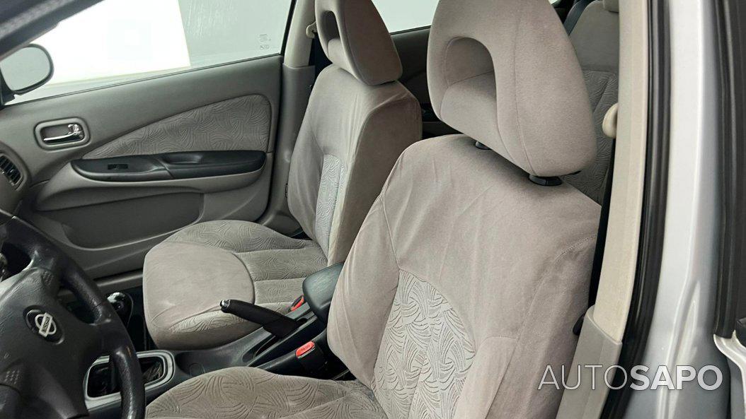 Nissan Almera 1.5 Comfort de 2001