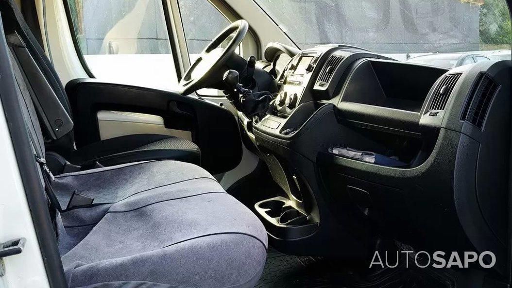 Peugeot Boxer 2.0 BlueHDi 335 L2H2 Pro de 2018