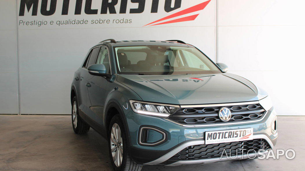 Volkswagen T-Roc 1.0 TSI de 2024