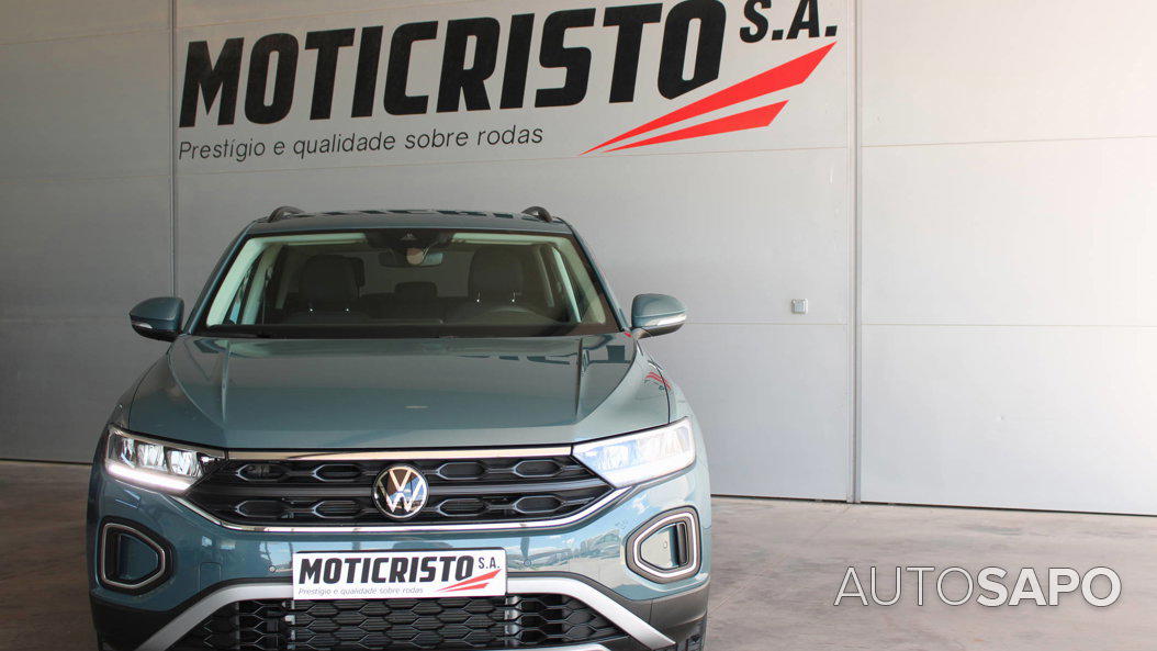 Volkswagen T-Roc 1.0 TSI de 2024