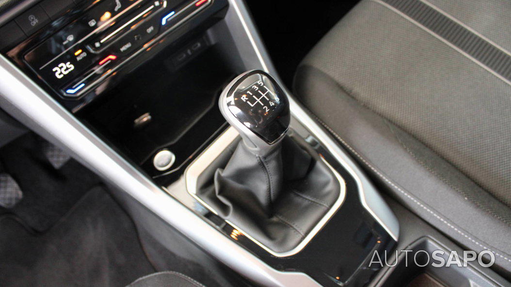 Volkswagen T-Roc 1.0 TSI de 2024