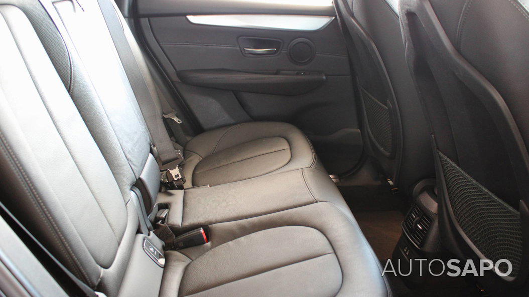 BMW Série 2 Active Tourer 225 xe Line Luxury de 2020