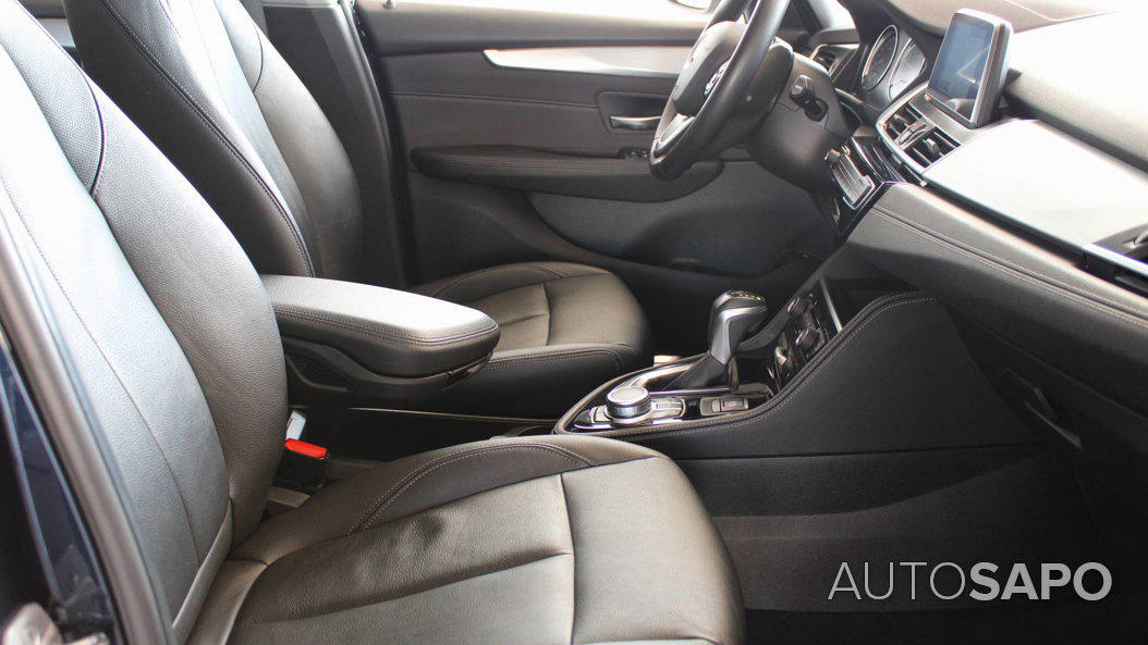 BMW Série 2 Active Tourer 225 xe Line Luxury de 2020