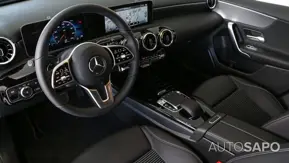 Mercedes-Benz Classe A 180 d Progressive Aut. de 2019
