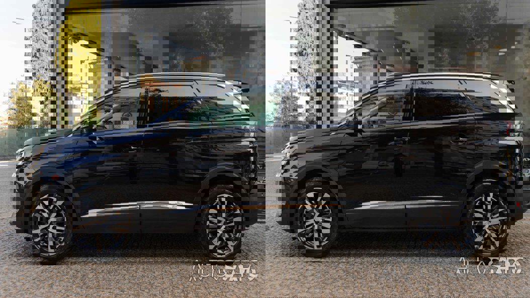 Peugeot 5008 1.2 PureTech Allure EAT8 de 2021
