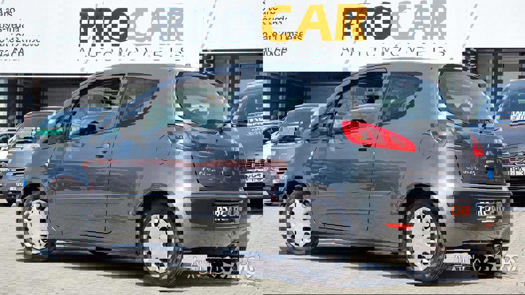 Mitsubishi Colt 1.1 Base de 2006