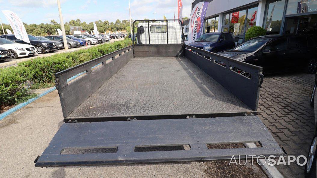 Nissan Cabstar 3.0 TD 110.35/1 SE de 2000