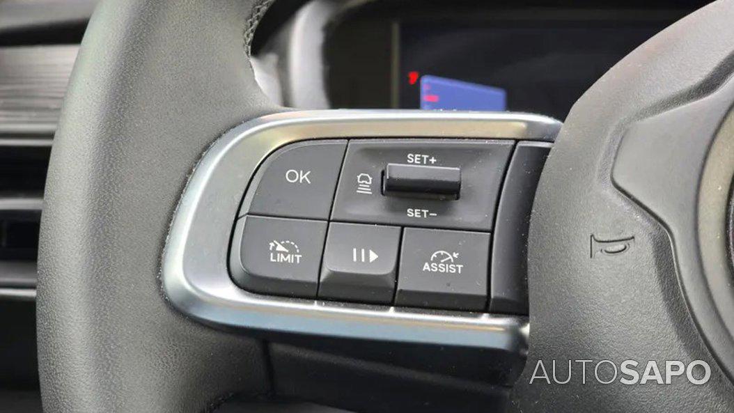 Jeep Avenger 1.2 GSE T3 Altitude de 2024