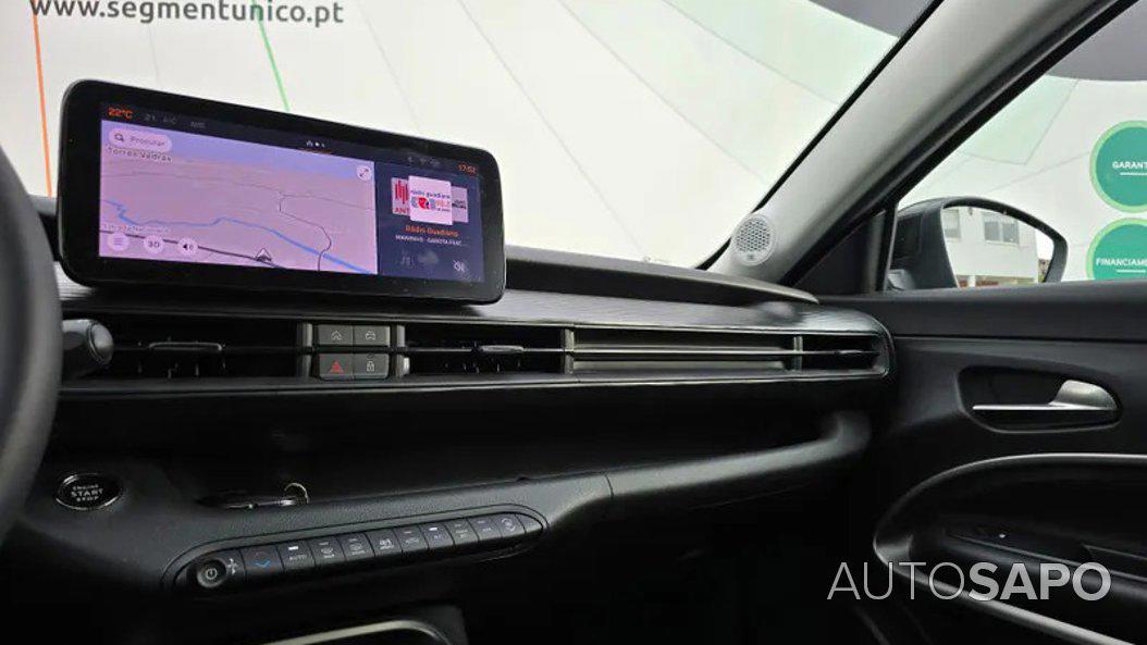 Jeep Avenger 1.2 GSE T3 Altitude de 2024