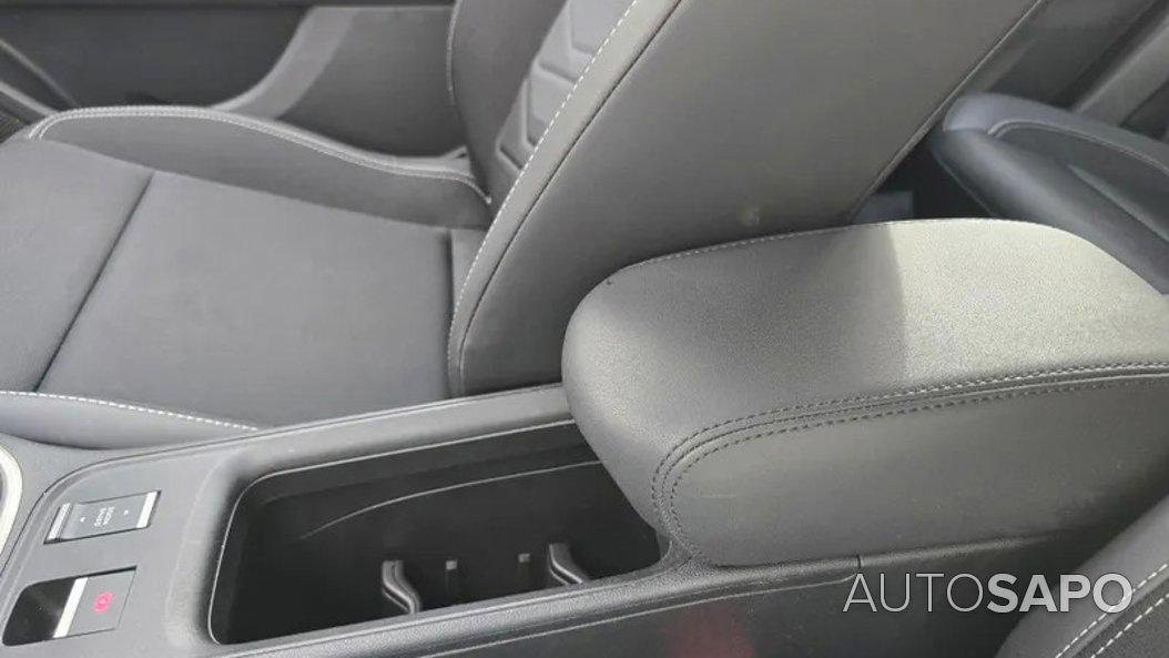 Jeep Avenger 1.2 GSE T3 Altitude de 2024