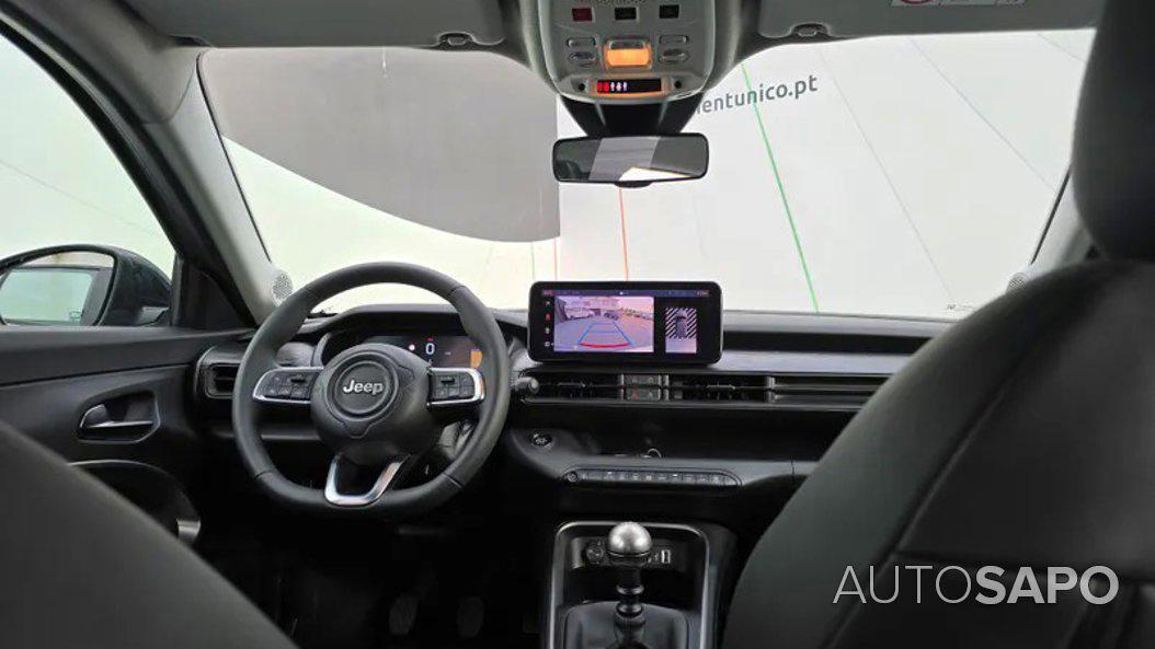 Jeep Avenger 1.2 GSE T3 Altitude de 2024