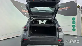 Jeep Avenger 1.2 GSE T3 Altitude de 2024