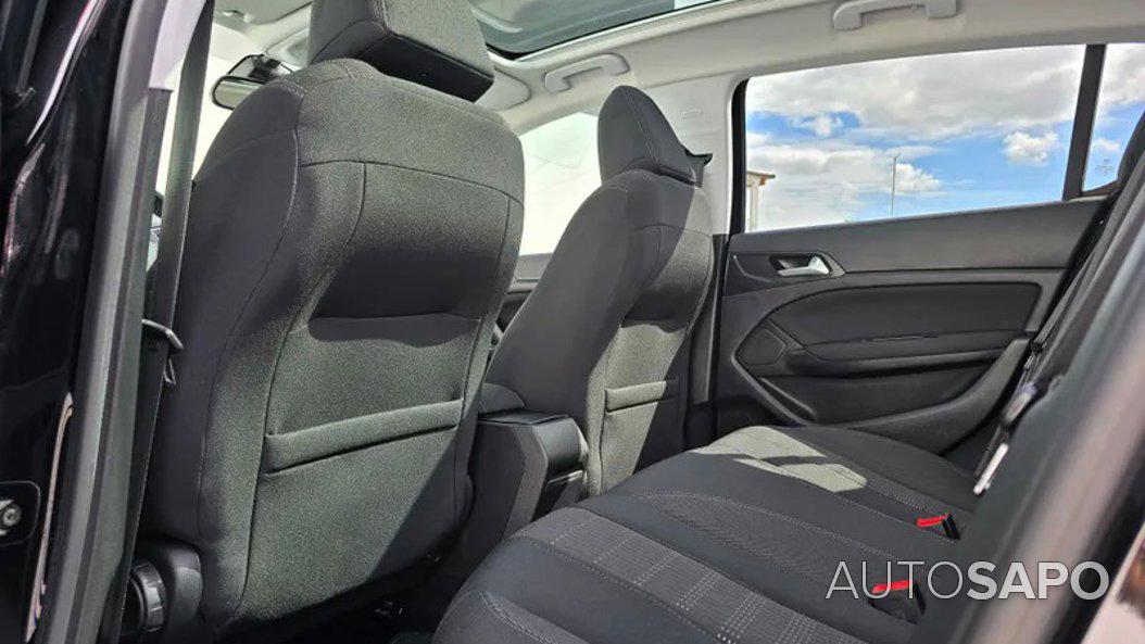 Peugeot 308 1.6 BlueHDi Allure J17 de 2016