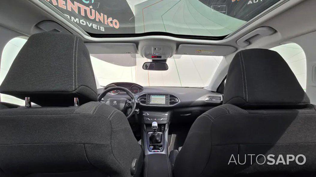 Peugeot 308 1.6 BlueHDi Allure J17 de 2016