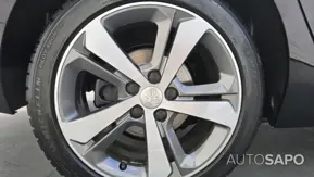 Peugeot 308 1.6 BlueHDi Allure J17 de 2016