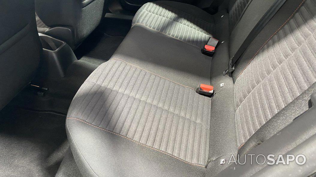 Peugeot 2008 1.5 BlueHDi Active de 2021