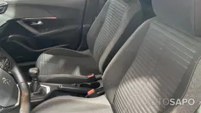 Peugeot 2008 1.5 BlueHDi Active de 2021