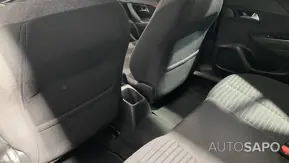 Peugeot 2008 1.5 BlueHDi Active de 2021