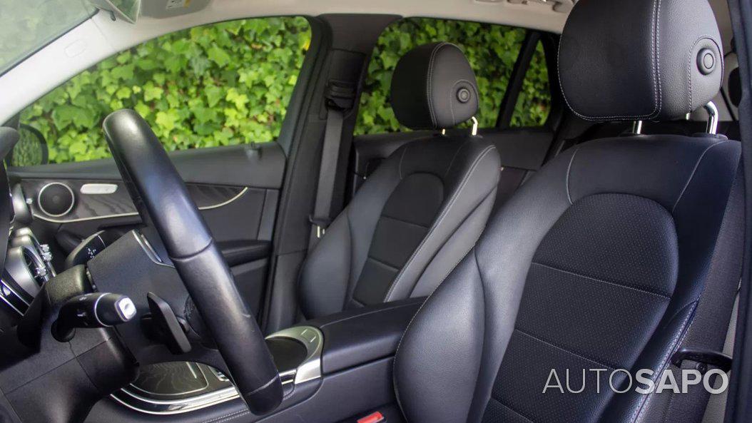 Mercedes-Benz Classe GLA 220 d 4Matic Style de 2020