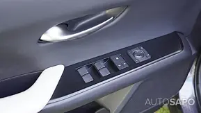 Lexus UX 250h F Sport de 2024