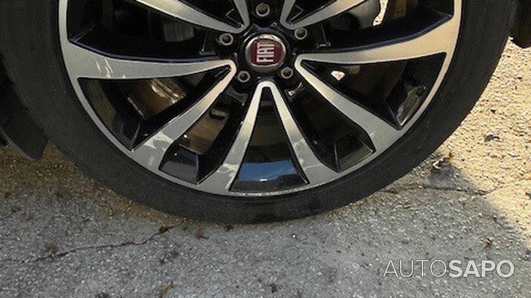 Fiat Tipo 1.3 M-Jet Lounge J17 de 2019