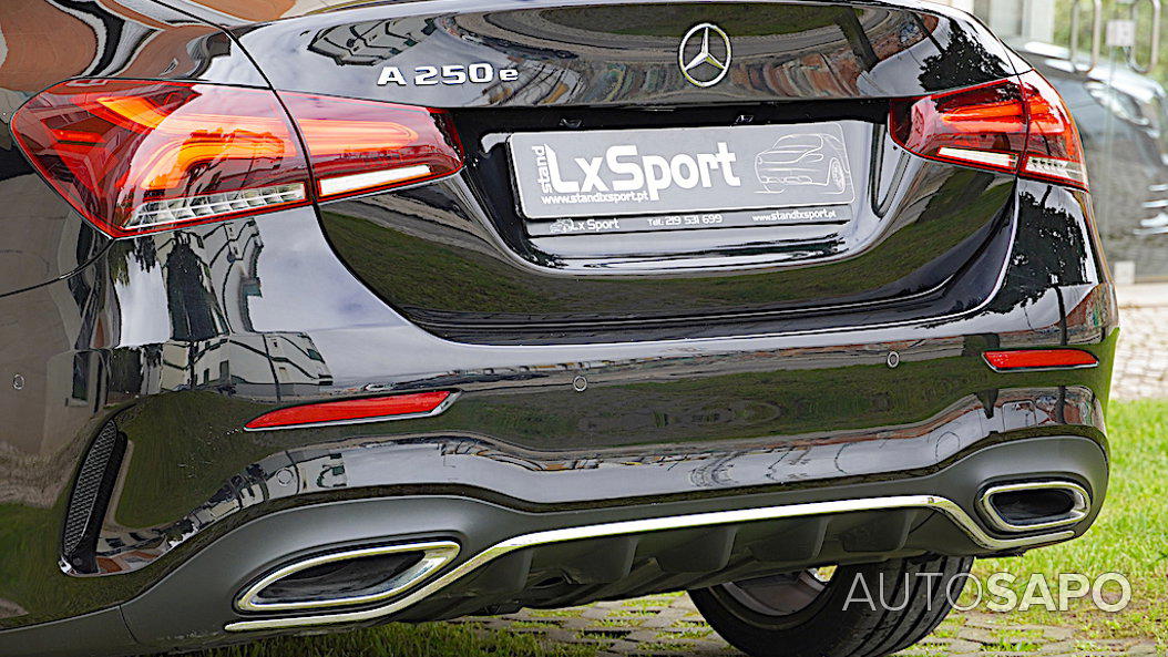 Mercedes-Benz Classe A 250 e AMG Line de 2020