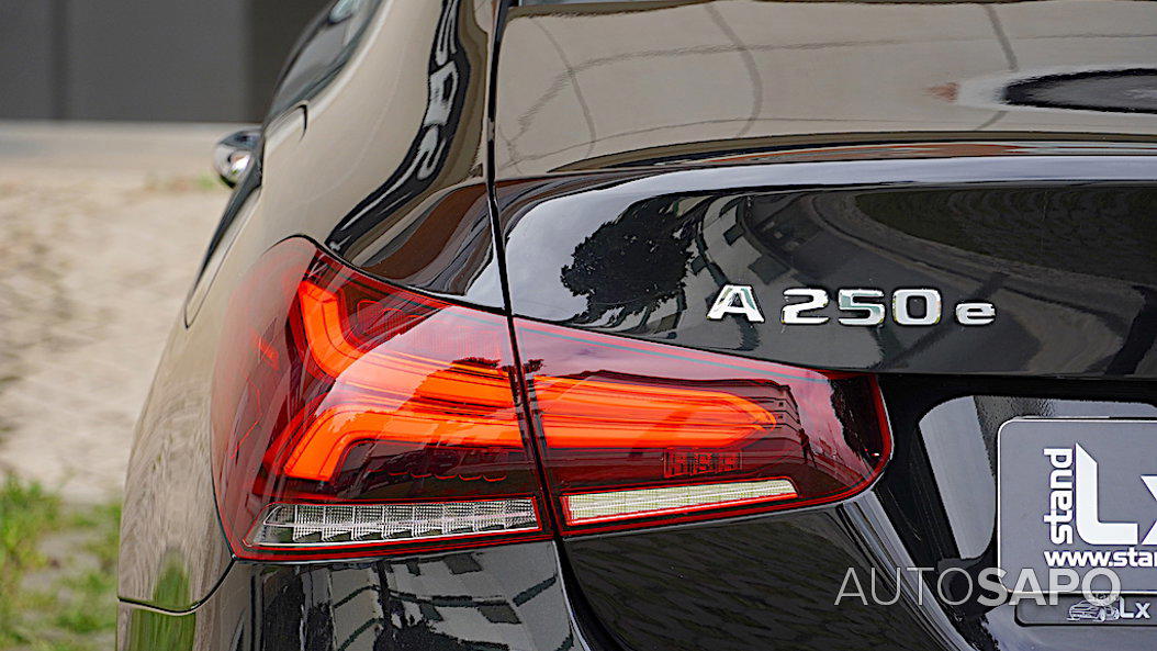 Mercedes-Benz Classe A 250 e AMG Line de 2020