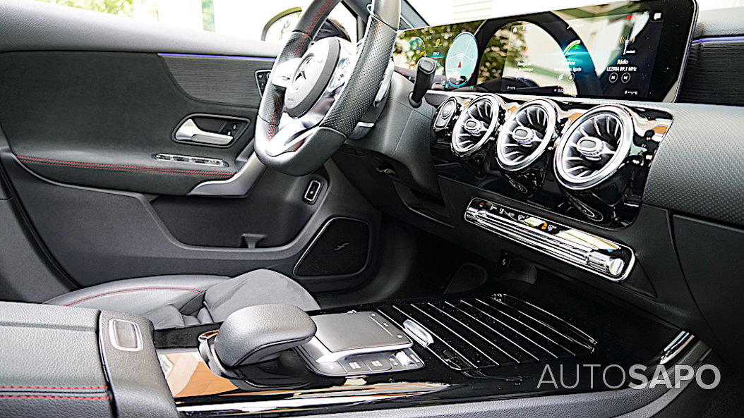 Mercedes-Benz Classe A 250 e AMG Line de 2020