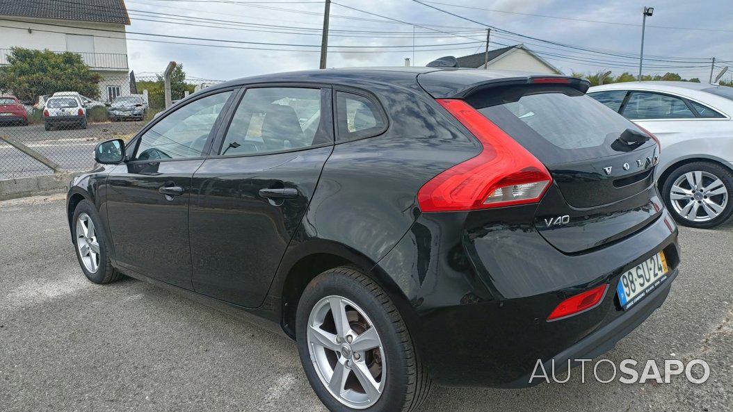 Volvo V40 2.0 D2 Momentum de 2017