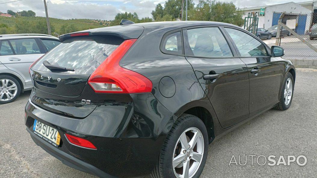 Volvo V40 2.0 D2 Momentum de 2017