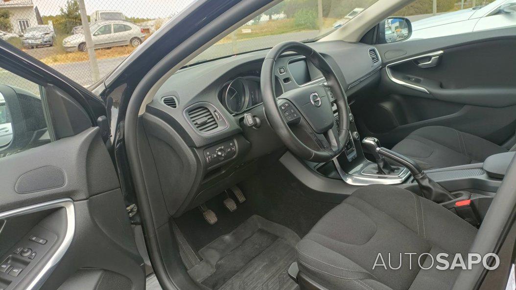 Volvo V40 2.0 D2 Momentum de 2017