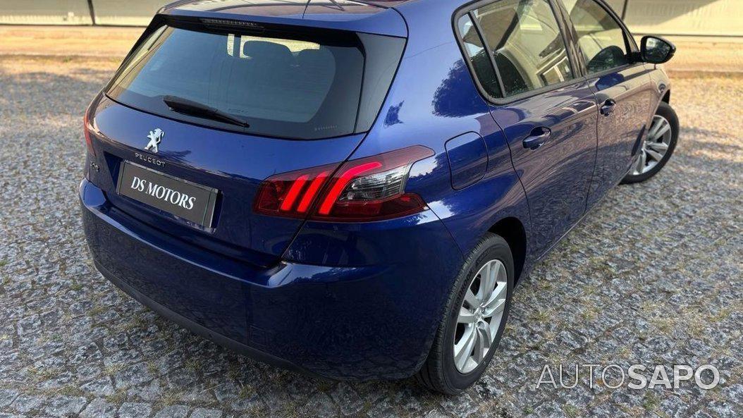 Peugeot 308 1.2 PureTech Active de 2019