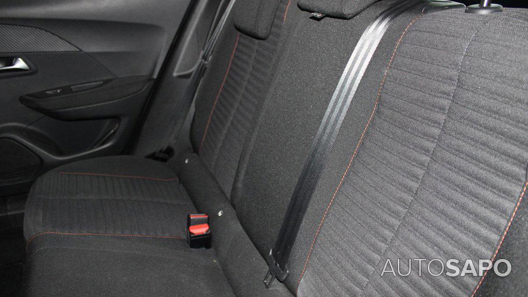 Peugeot e-2008 de 2023