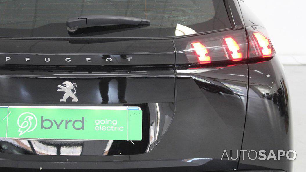 Peugeot e-2008 de 2023