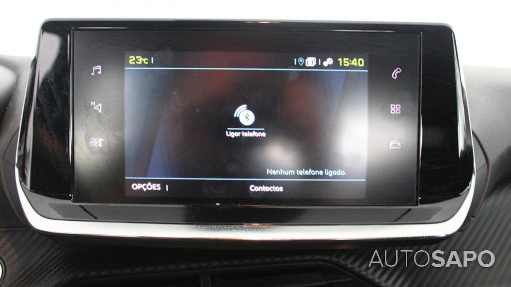 Peugeot e-2008 de 2023