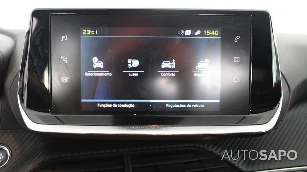 Peugeot e-2008 de 2023