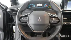 Peugeot e-2008 de 2023