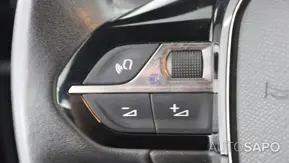 Peugeot e-2008 de 2023