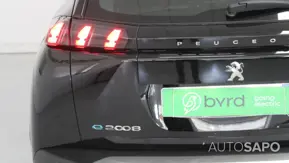 Peugeot e-2008 de 2023
