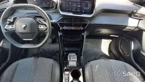 Peugeot 2008 1.2 PureTech Allure EAT8 de 2024