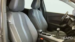 Peugeot 2008 1.2 PureTech Allure de 2020