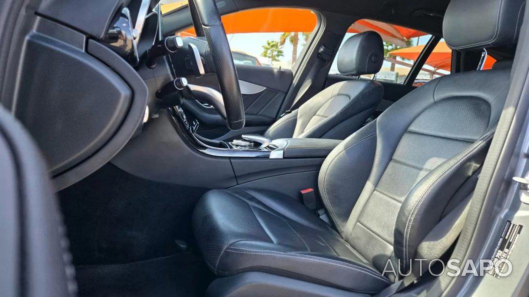 Mercedes-Benz Classe C 250 CDi Elegance BE 134g Aut. de 2016