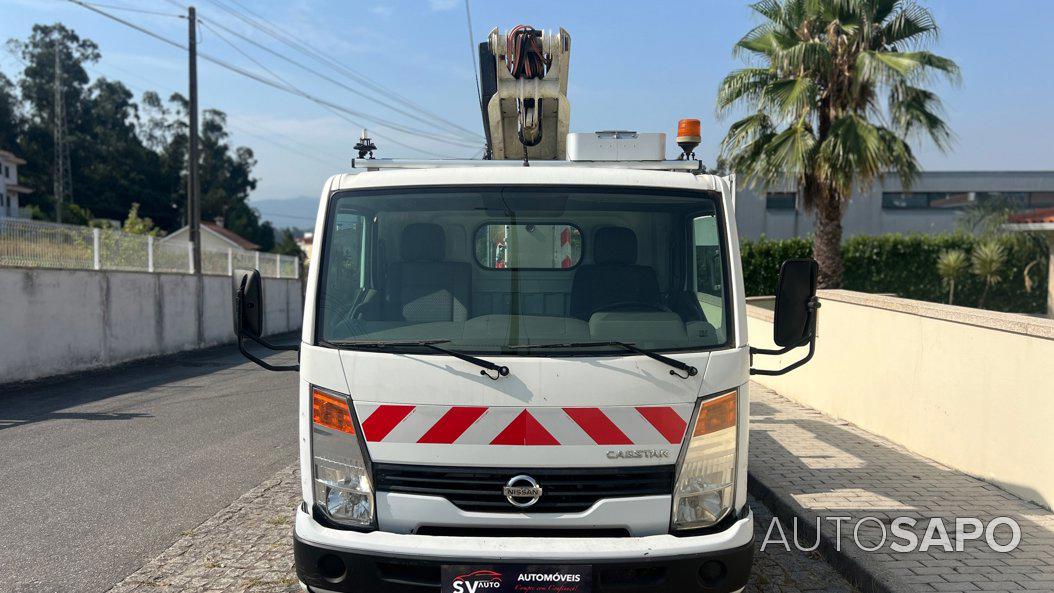 Nissan Cabstar 2.5 dCi 28.11/1 C.R AC de 2010